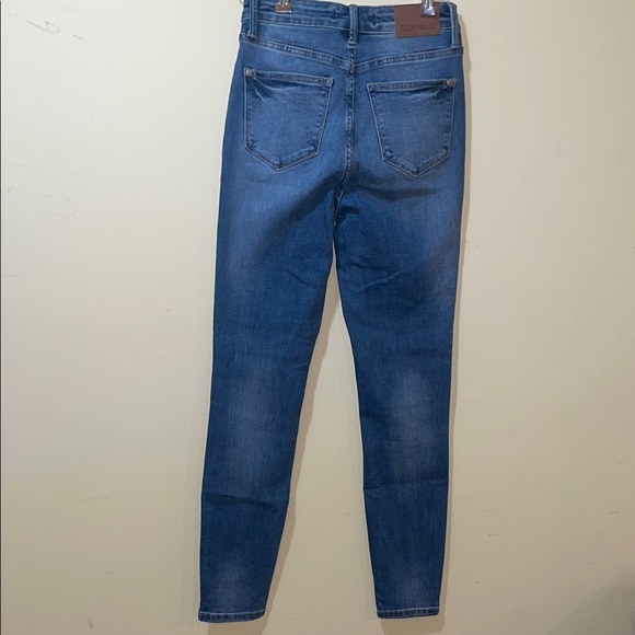 Women's Like New Judy Blue High Rise Skinny Fit Jeans - Picture 4 of 5